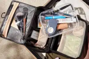 Corporate Travel Accessories: 5 Essential Items You Shouldn’t Miss