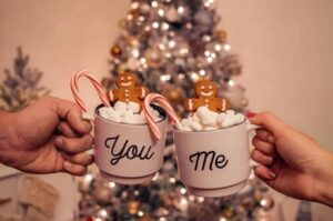 Corporate Holiday Gifts: Bring in the Festive Cheer with BrandsUp’s Custom Online Pop-Up Shops