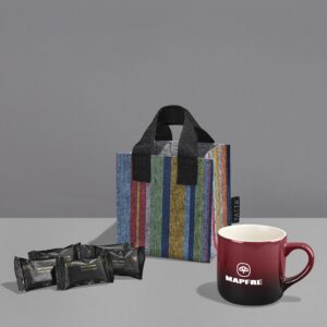 Yatta Majestic Mingle Hamper