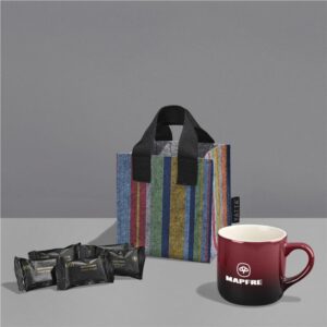 Yatta Majestic Mingle Hamper