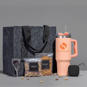 Yatta Graceful Goodies Hamper - Image 9