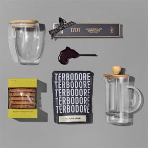 Yatta Premium Pleasures Hamper - Image 4