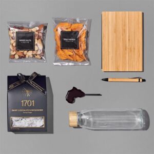 Yatta Regal Reserves Hamper - Image 2
