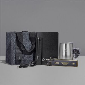 Yatta Class & Charm Hamper - Image 5
