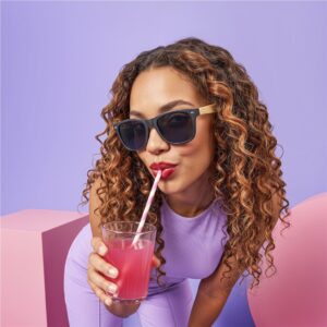KOOSH-9041_LIFESTYLE_AI-02-NO-LOGO_1024X1024