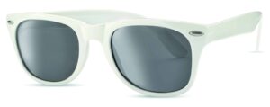 AMERICA - Image 20
