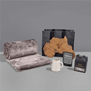 Yatta Golden Gratitude Hamper - Image 5