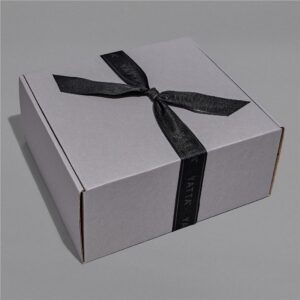 Alternative view of Yatta Sovereign Spoils Hamper