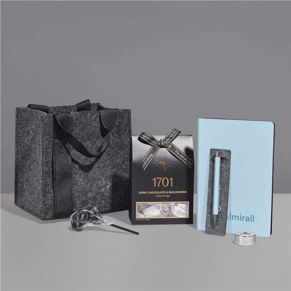 Yatta Pretty Possessions Hamper - Image 5