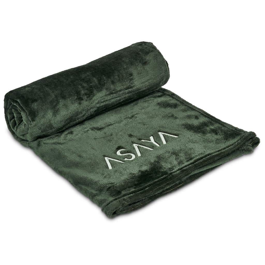 Serendipio Huron Fleece Blanket - Image 8