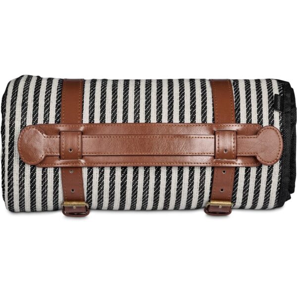Serendipio Palmgrove Picnic Blanket — Serendipio Palmgrove Picnic Blanket