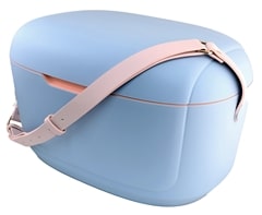 Alternative view of Meridian Hard Box Cooler