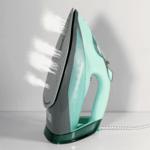 Boden Stark 2800w OneTemp Steam Iron - Image 6