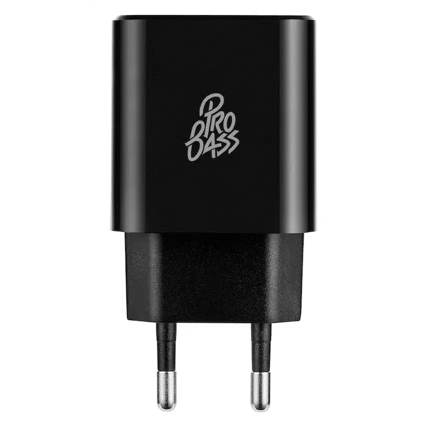Pro Bass PowerCharge Series 12w Dual USB and Type-C Wall Charger - Image 4