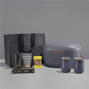 Alternative view of Yatta Cuppa Charm Hamper